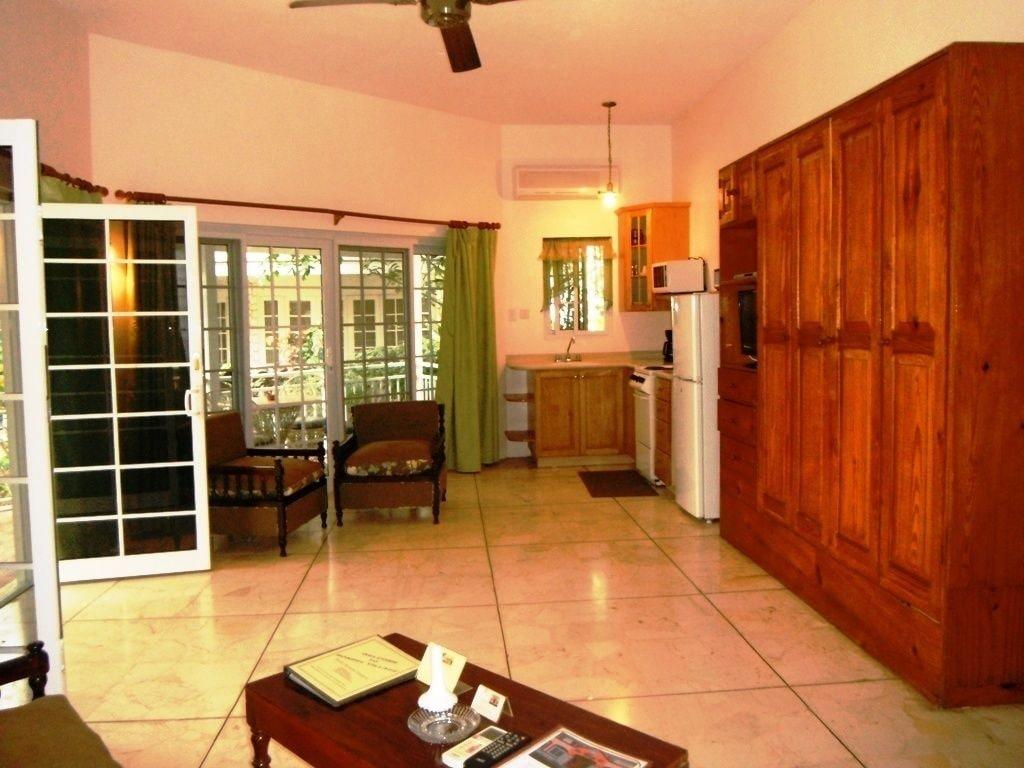 Rondel Village Negril Luaran gambar